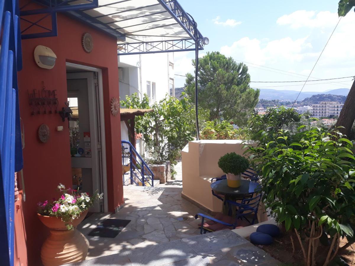 Heliotopos Apartments โตโล ภายนอก รูปภาพ